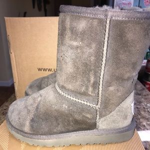 Kids Grey Uggs